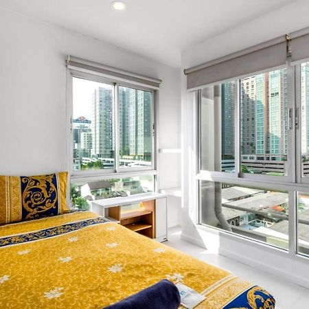 Right Place Sathorn Bangkok Dış mekan fotoğraf